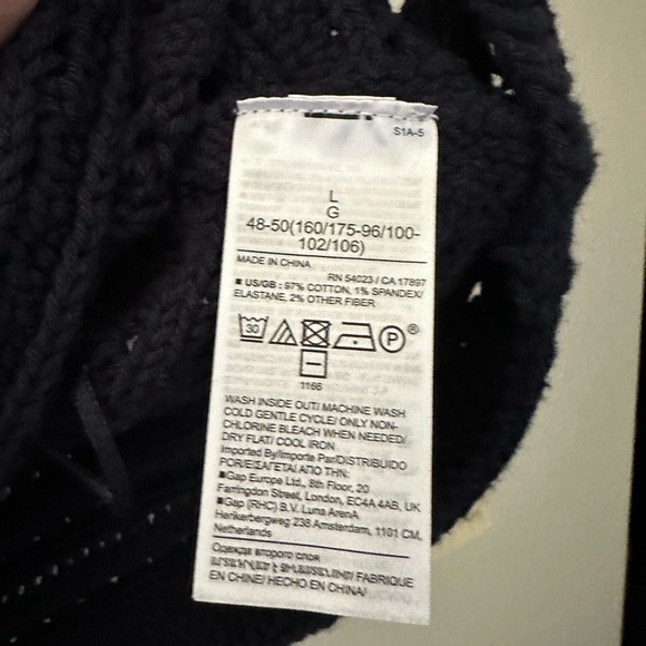 BANANA REPUBLIC thick cotton tank - Picture 2 of 2